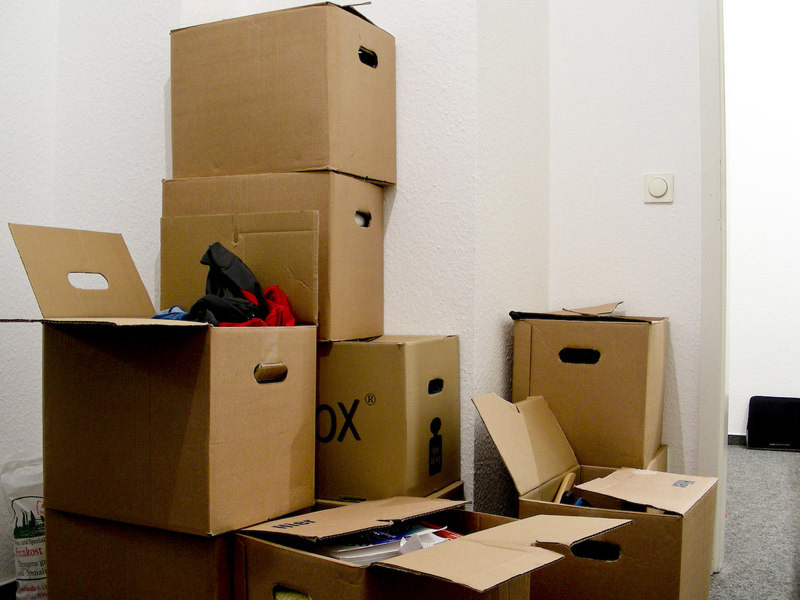 Things to Consider When Choosing an International Moving Company