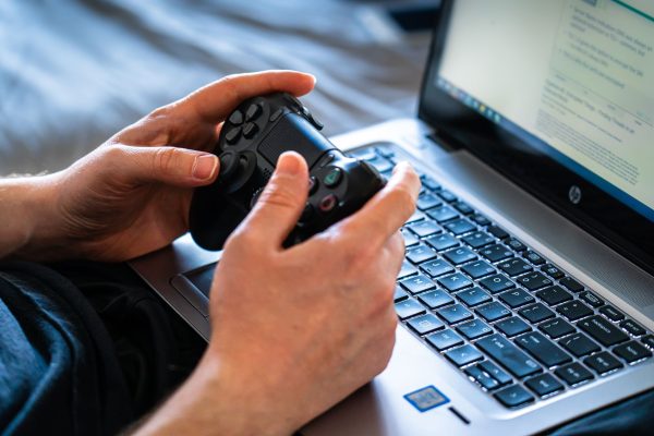 Control Resonant PC Specs: The Best Clash of 120GB vs 100GB