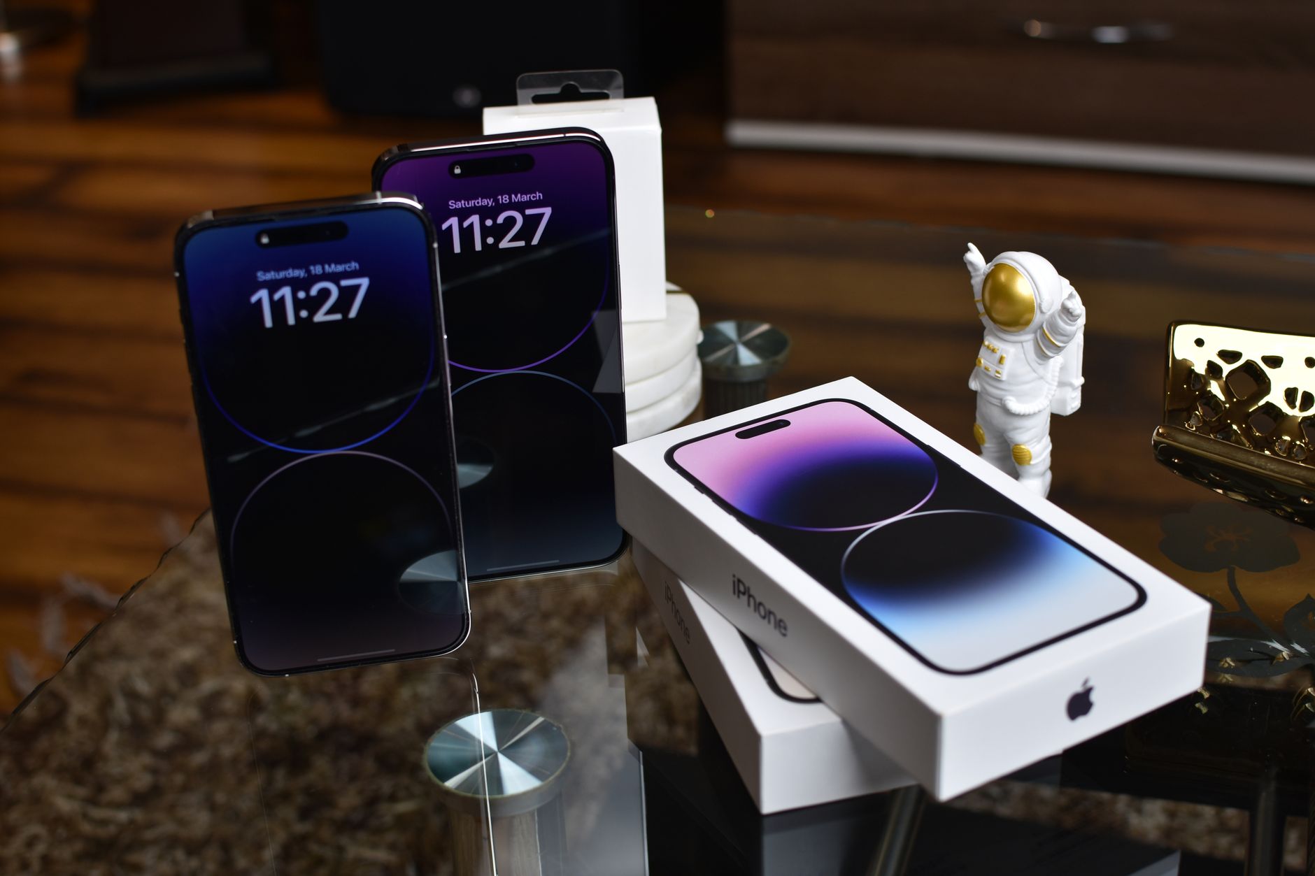 iPhone Ultra price